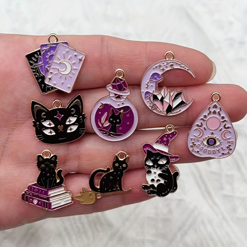 8 Gilded Cat Charms for Jewelr - Jewelry Making Guide Book review and price